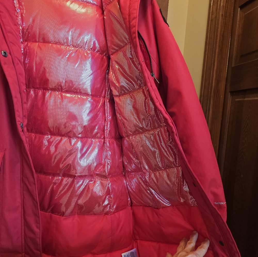 Coat - Picture 9 of 10